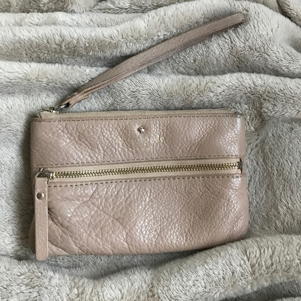 kate spade tan wristlet